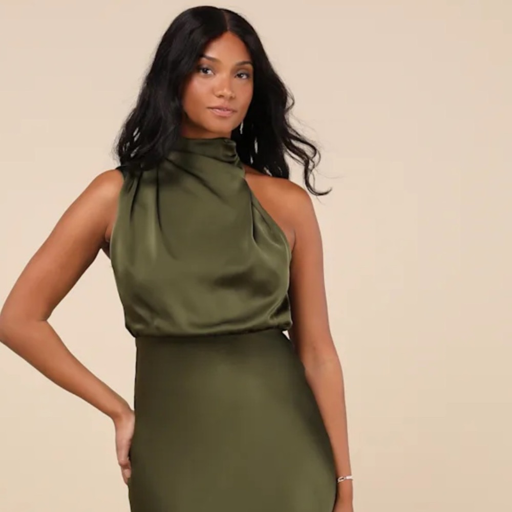 Distinctive Charm Asymmetric MIDI Olive Green Dress